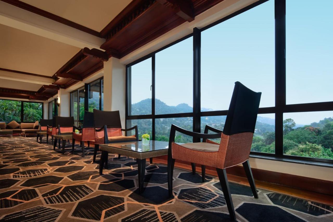 Earl'S Regency Hotel Kandy Ngoại thất bức ảnh